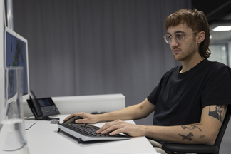 Student an Computer